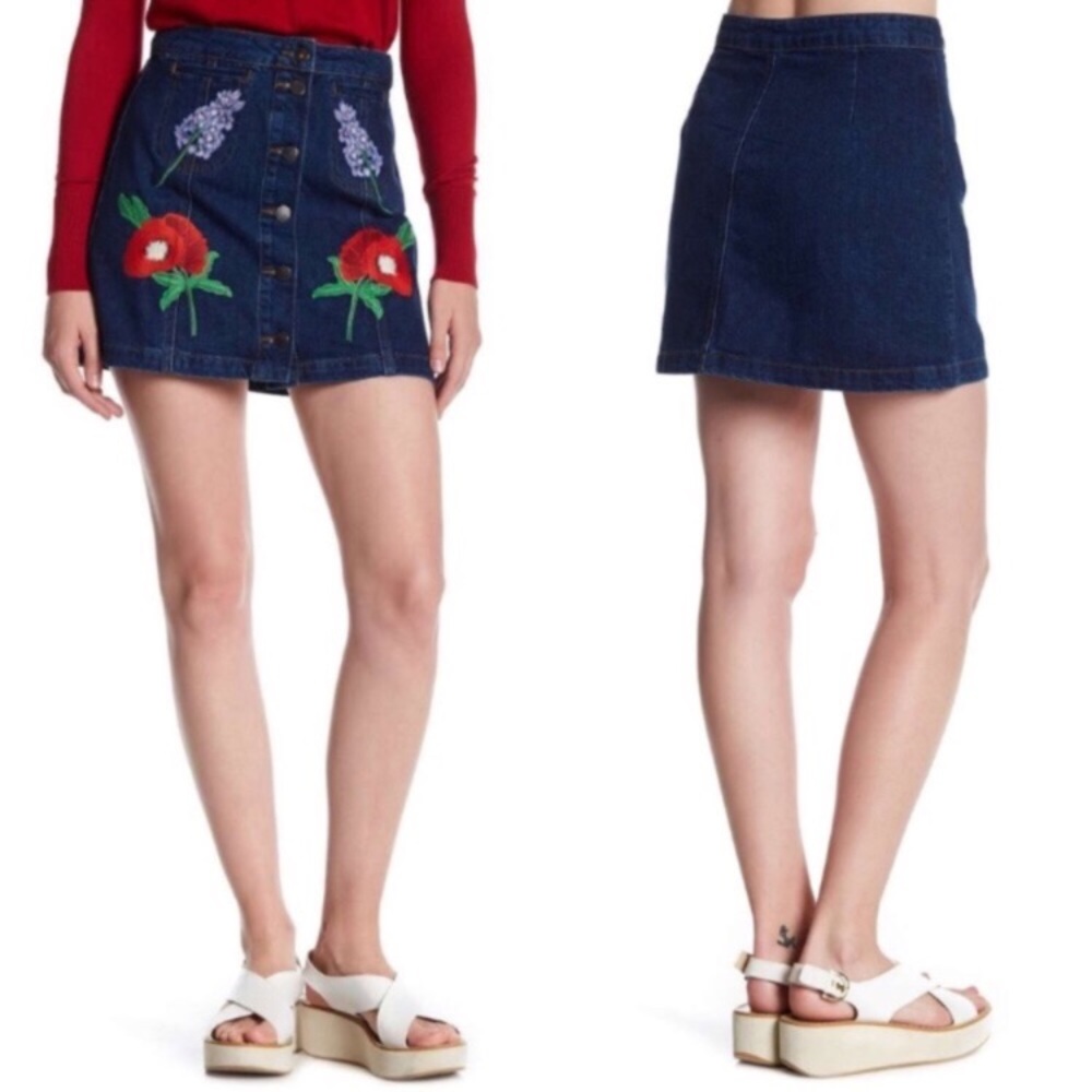 Topshop Embroidered Denim Mini Skirt - Picture 4 of 6